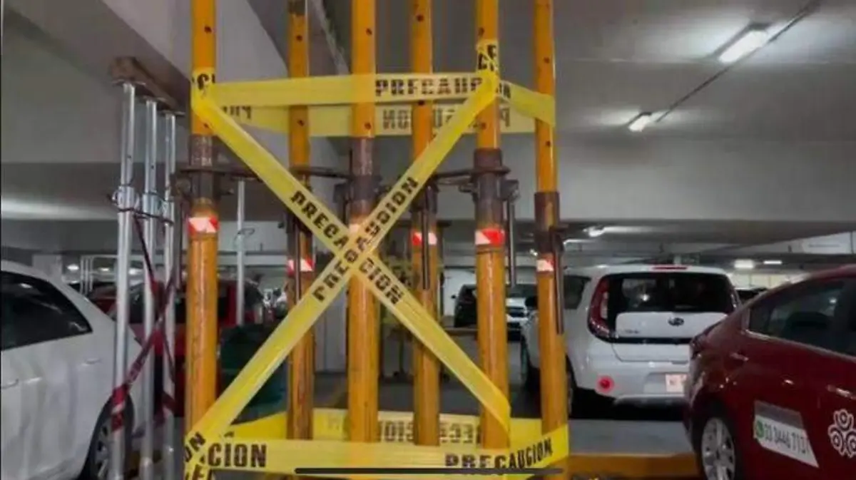 Estacionamiento Plaza Liberación